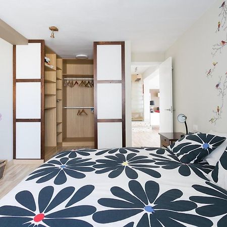 Nice And Comfortable Vacational Apartment With Sea View لوس رياليخوس المظهر الخارجي الصورة