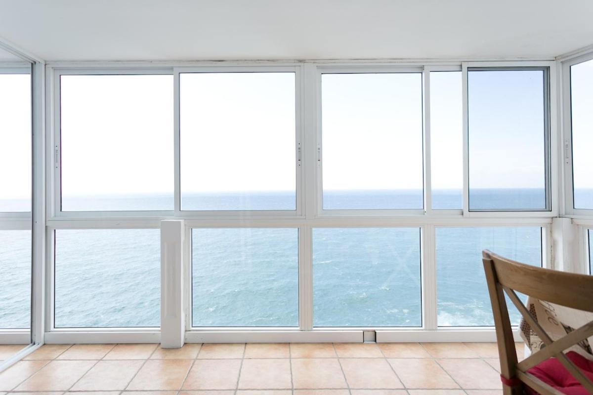Nice And Comfortable Vacational Apartment With Sea View لوس رياليخوس المظهر الخارجي الصورة