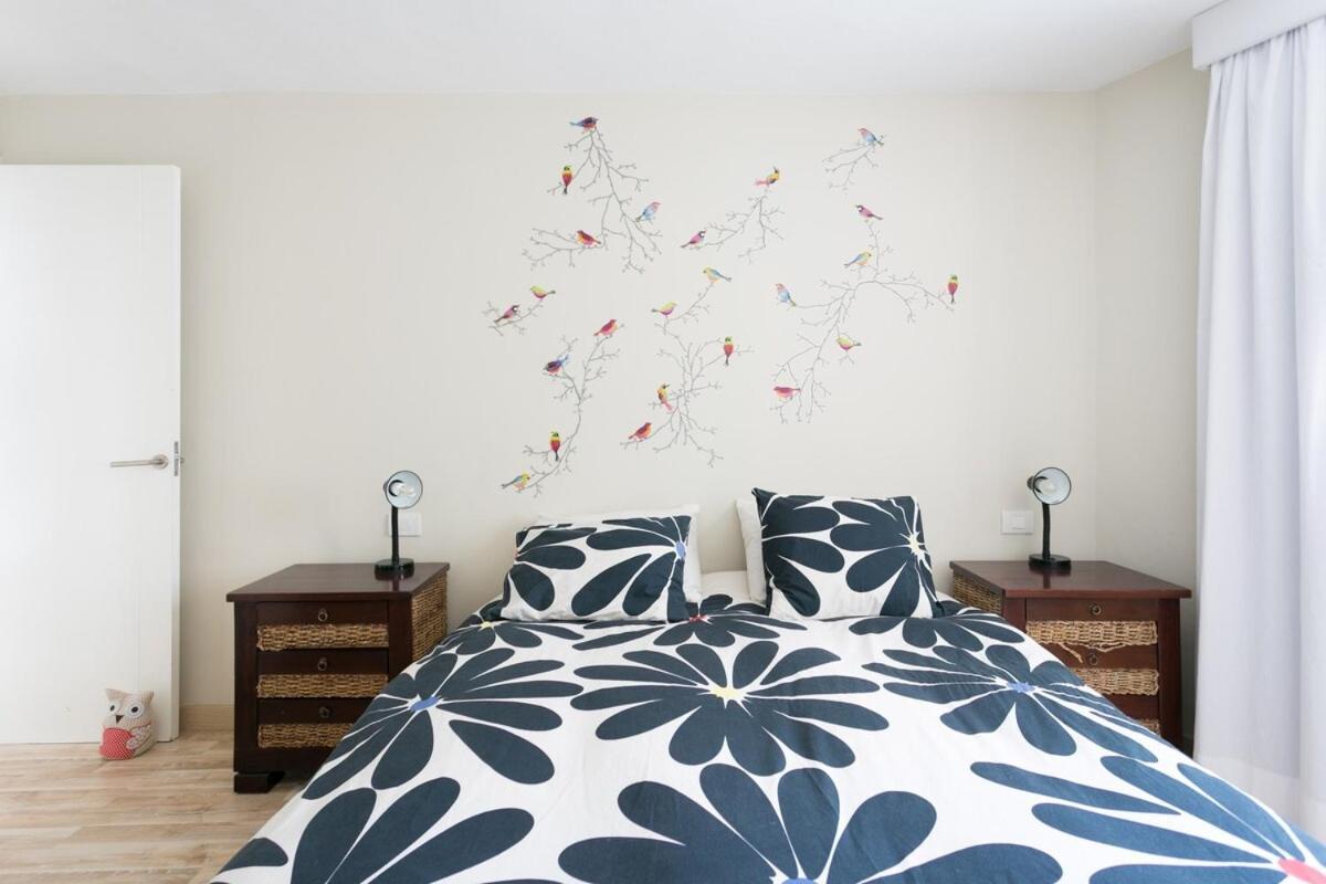 Nice And Comfortable Vacational Apartment With Sea View لوس رياليخوس المظهر الخارجي الصورة